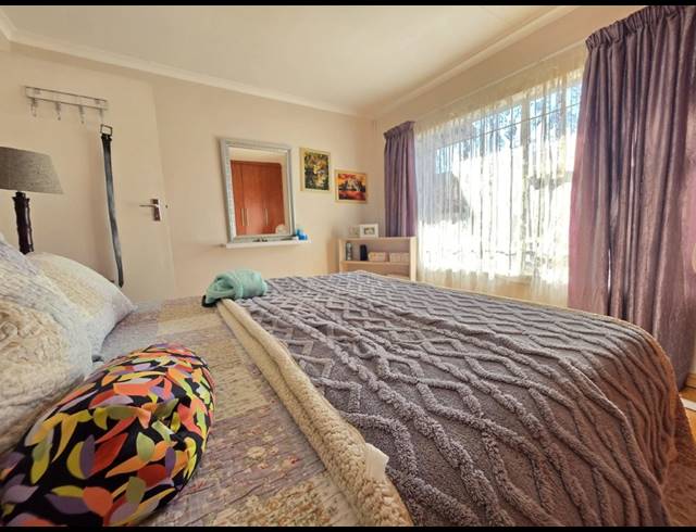 2 BEDROOM TOWNHOUSE FOR SALE IN NEW REDRUTH